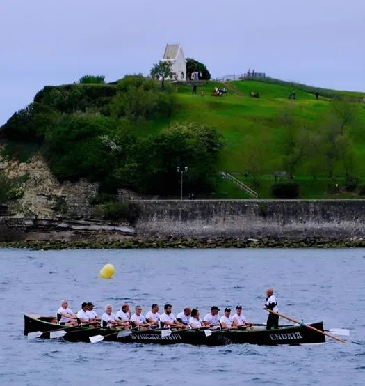 La trainiere d'Endaika à l'échauffement